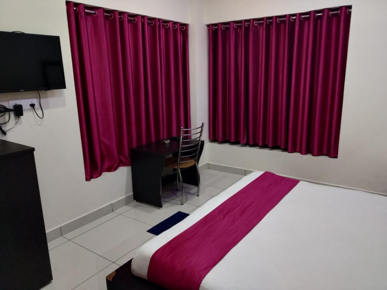 Hotel Reyansh Tanakpur Exteriér fotografie